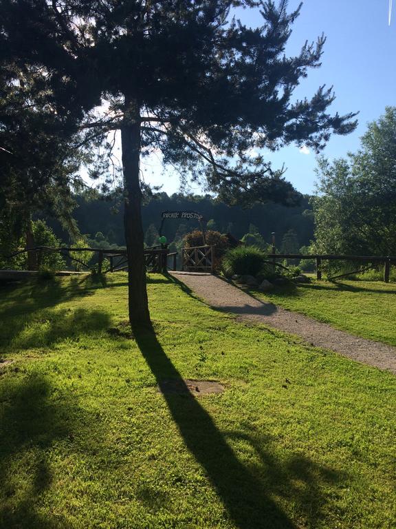 Hotel Gostisce Smuk Križe Zewnętrze zdjęcie